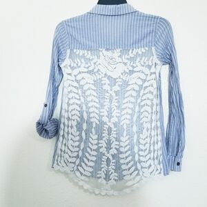 Cute button down, 100% Cotton